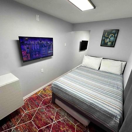 1Bed 1Bath Container Home Centrally Located Cypress Gardens Экстерьер фото