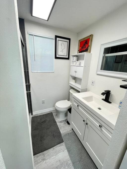 1Bed 1Bath Container Home Centrally Located Cypress Gardens Экстерьер фото